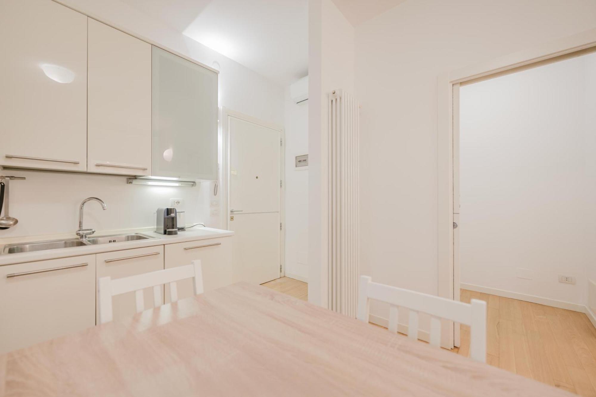 Casa Falco - 15 Min Dalla Stazione E Dal Centro Appartamento *
