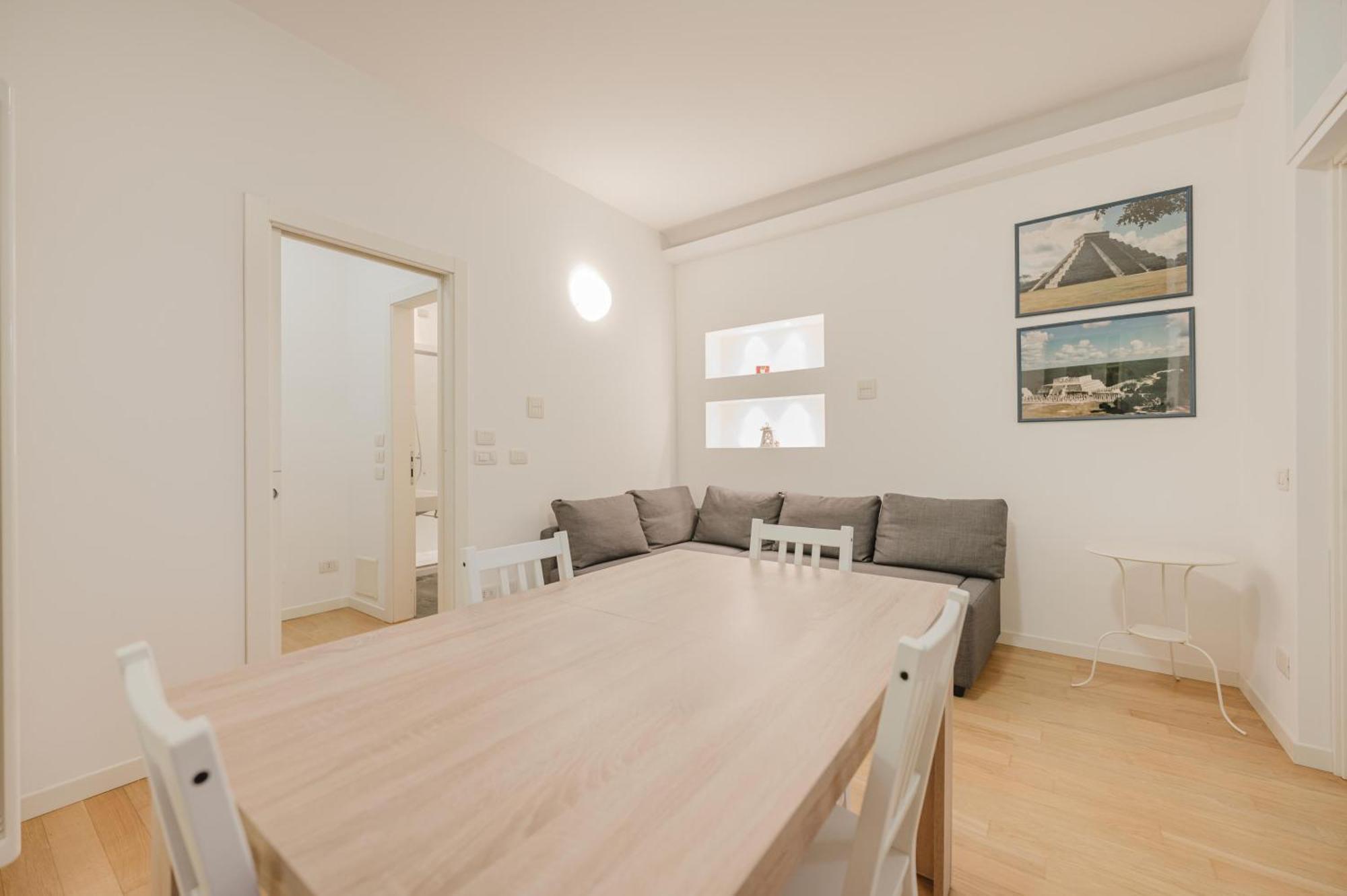 Appartamento Casa Falco - 15 Min Dalla Stazione E Dal Centro *