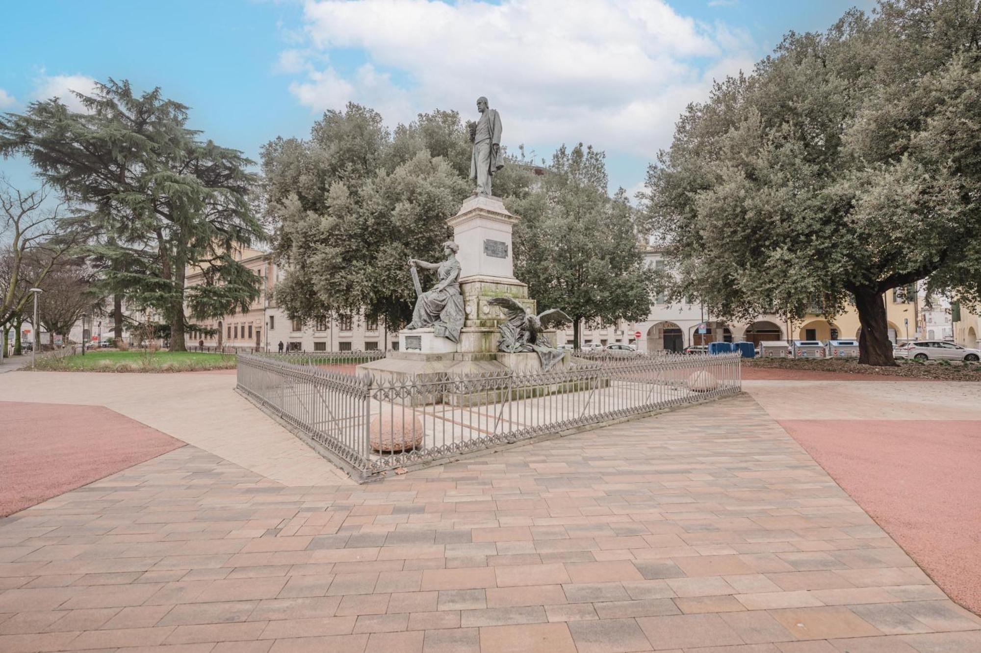Appartamento Casa Falco - 15 Min Dalla Stazione E Dal Centro Padova